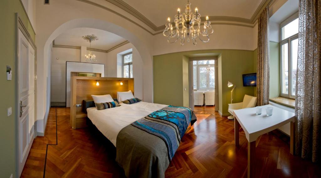 Valkenburg Hotel